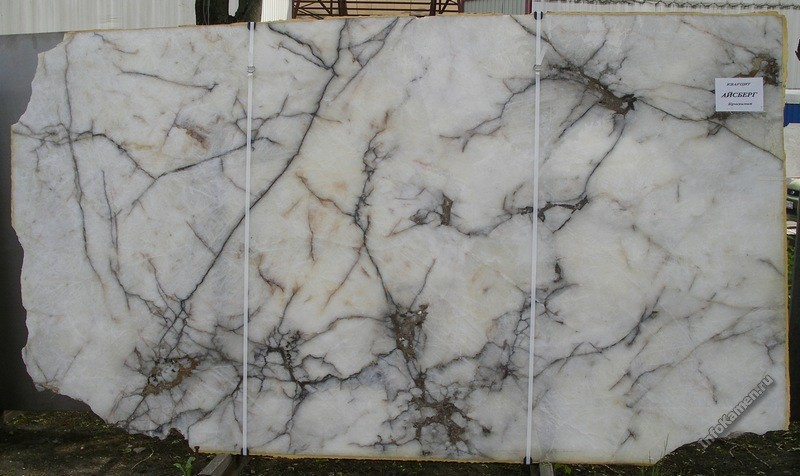 Фотографии гранита