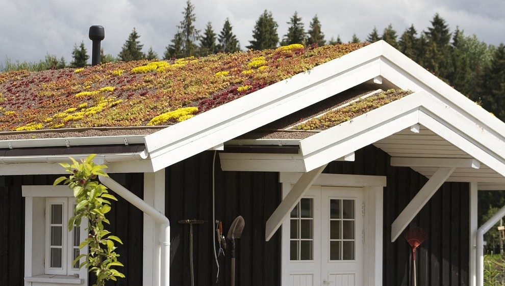 Дом в скандинавском стиле с баней, гостевой комнатой и мастерской. Благодаря оче