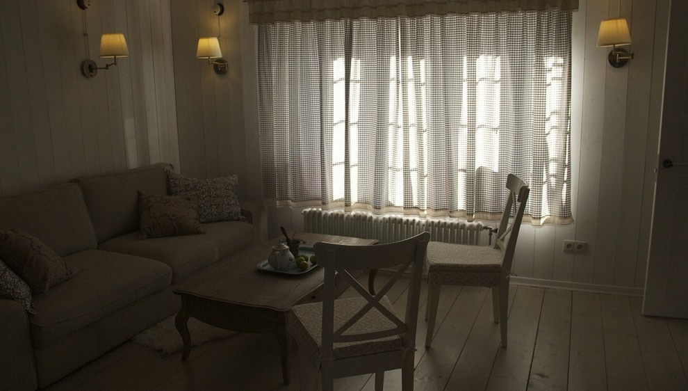 Дом в скандинавском стиле с баней, гостевой комнатой и мастерской. Благодаря оче