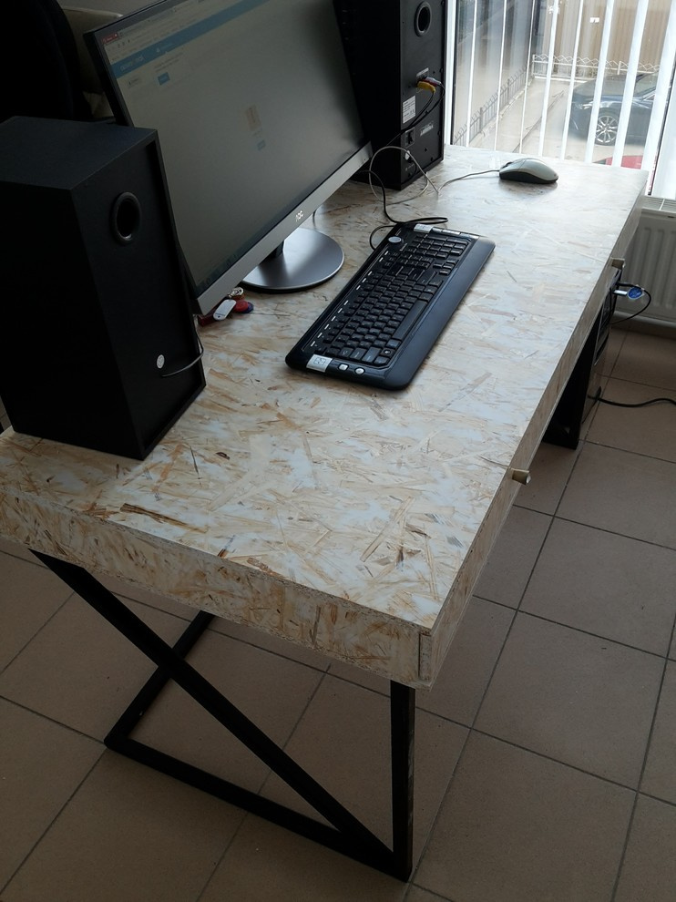 Столы в стиле Лофт