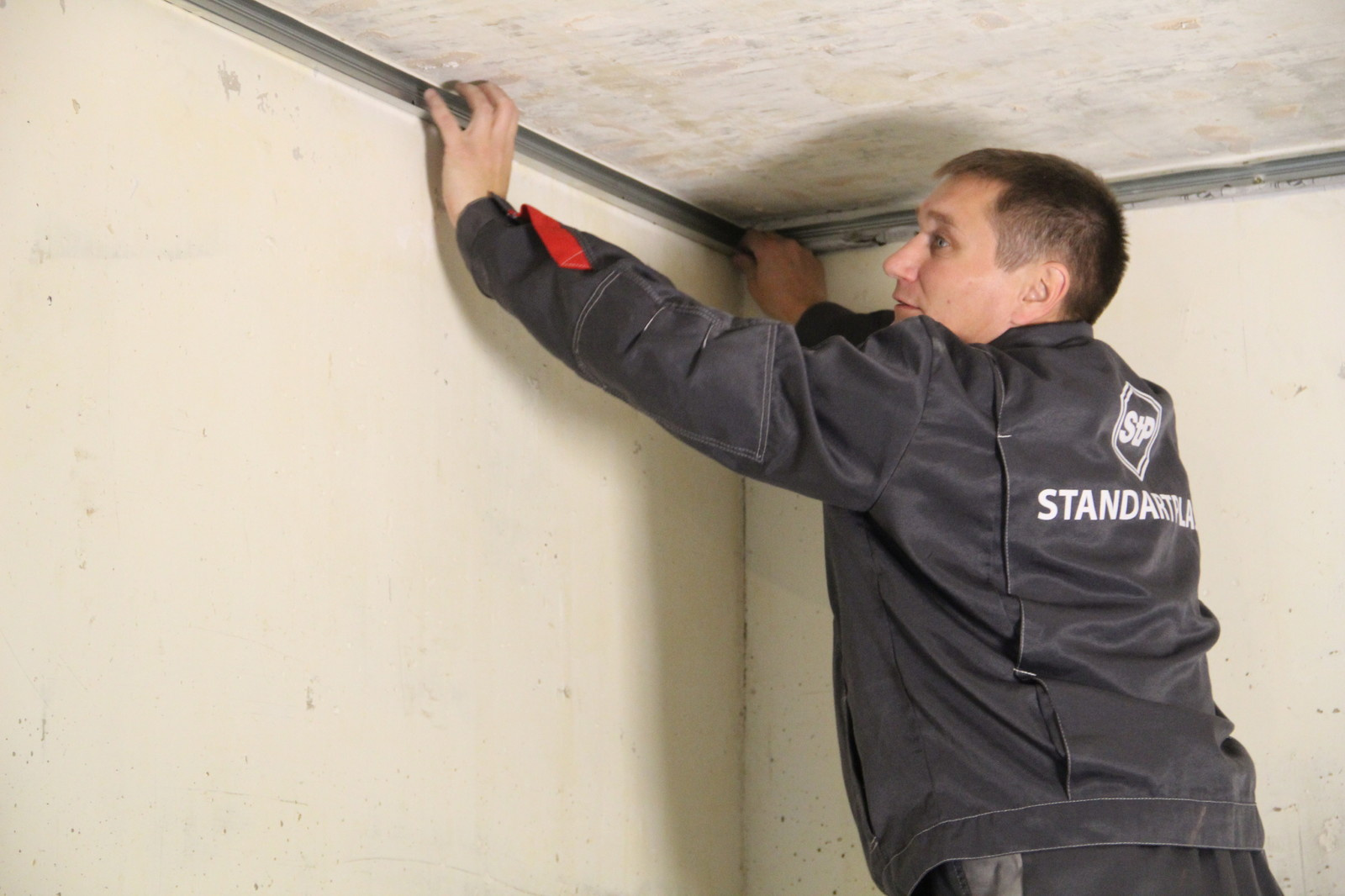 Звукоизоляция потолка в жилом помещении