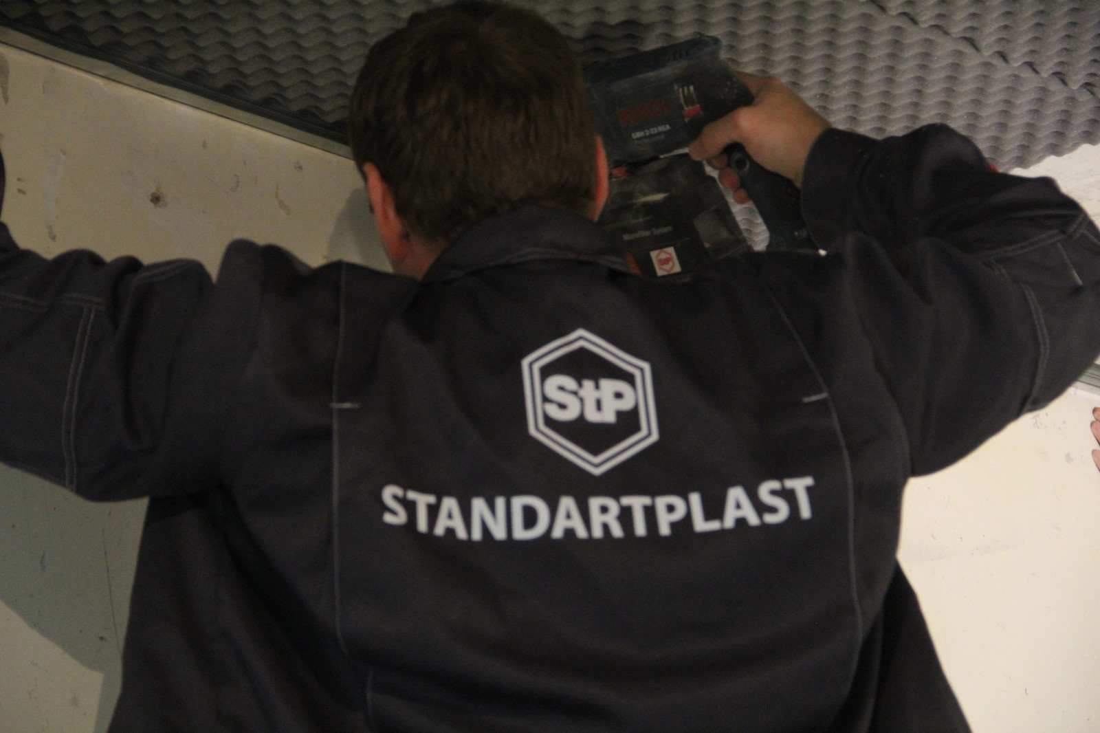 Звукоизоляция потолка в жилом помещении