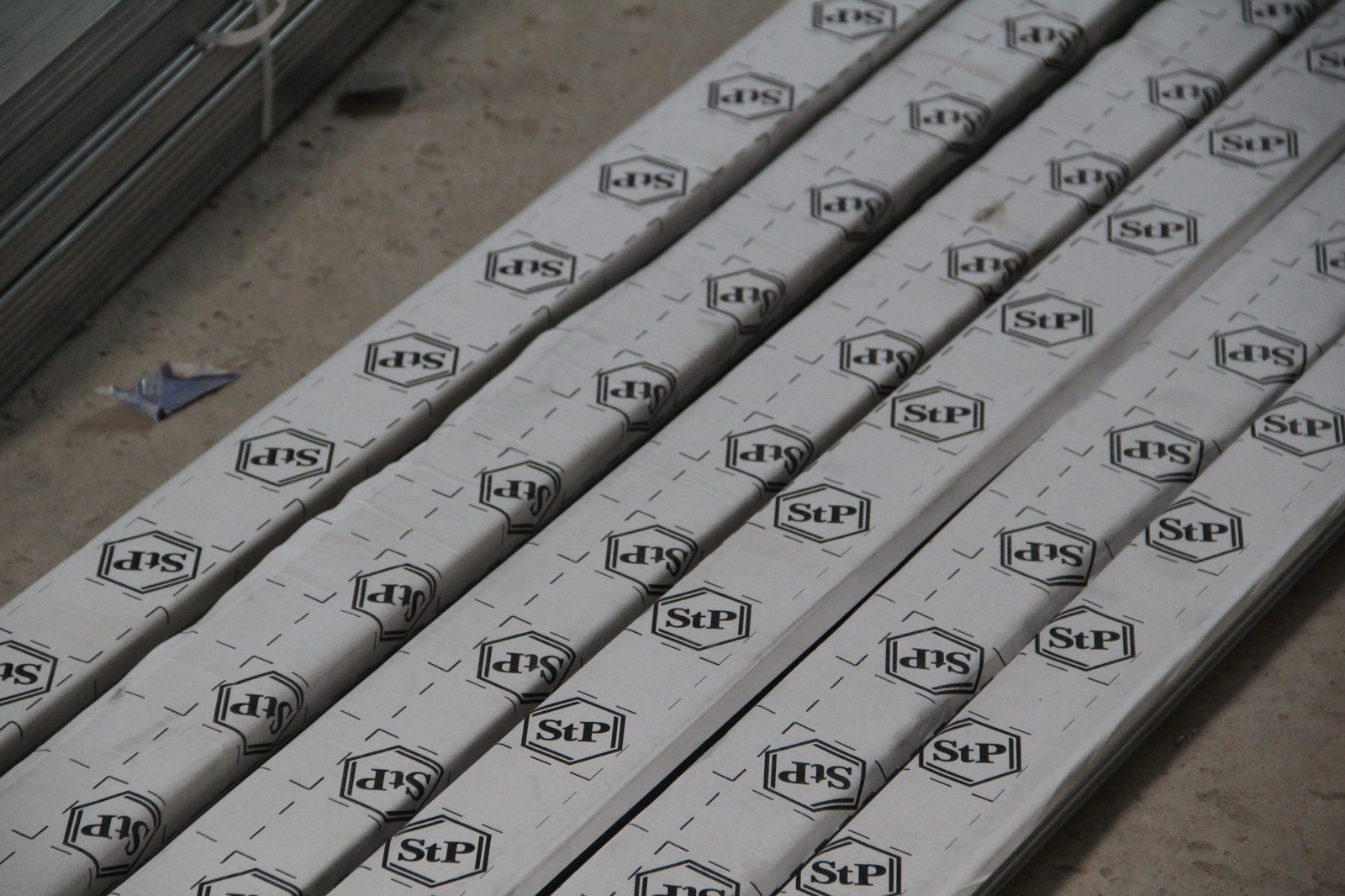 Звукоизоляция потолка в жилом помещении