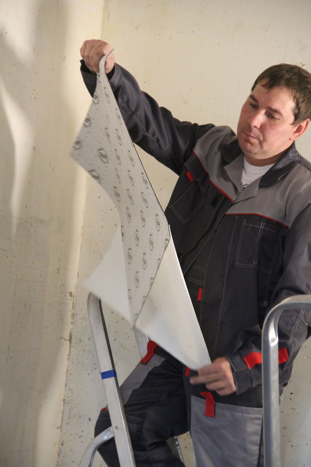 Звукоизоляция потолка в жилом помещении