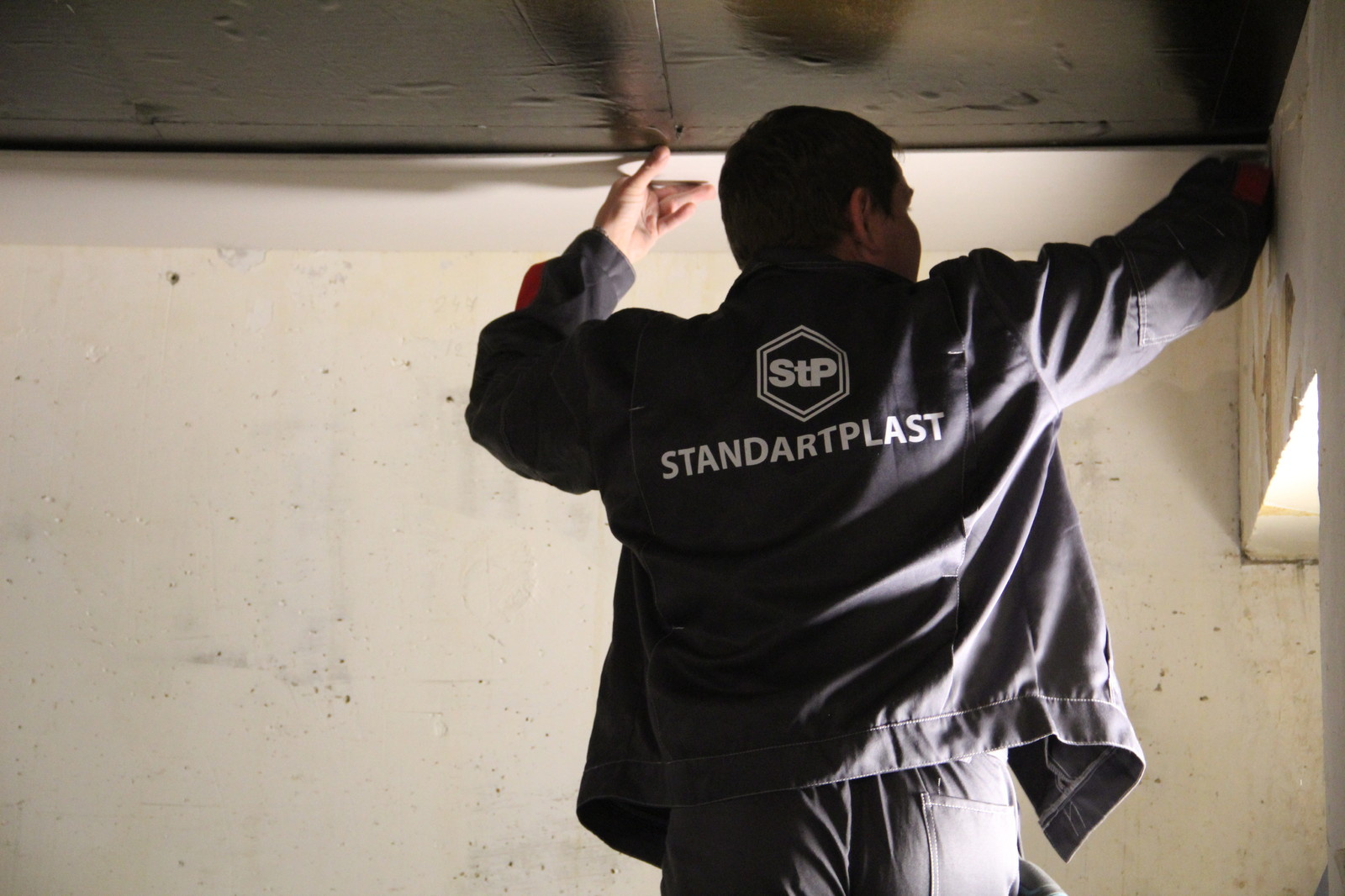 Звукоизоляция потолка в жилом помещении