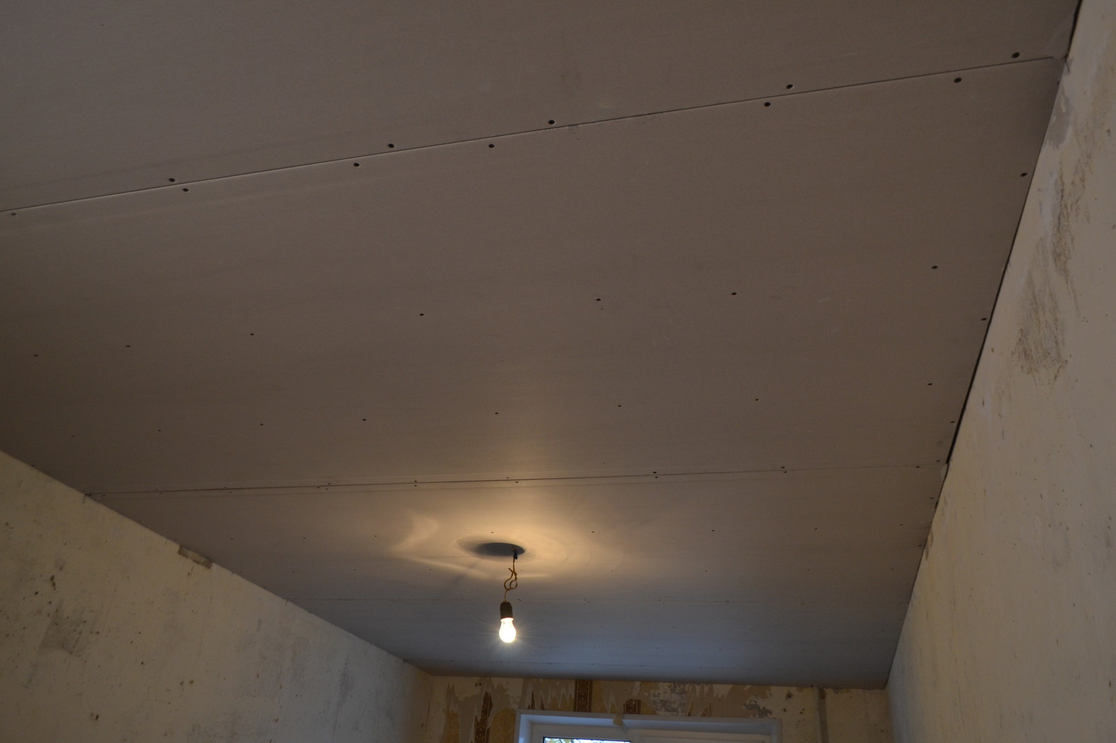 Обложка проекта: Звукоизоляция потолка в жилом помещении