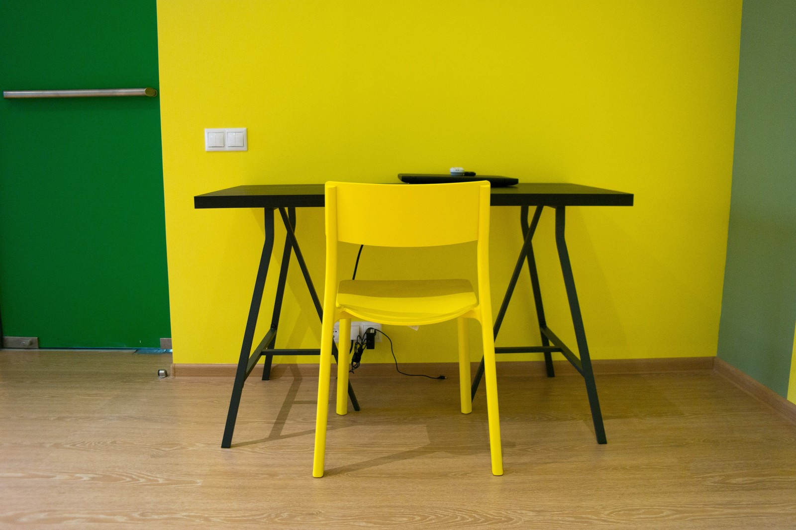 Зеленая поляна