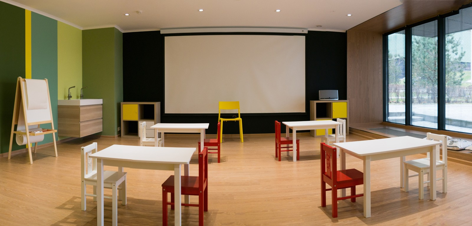 Зеленая поляна