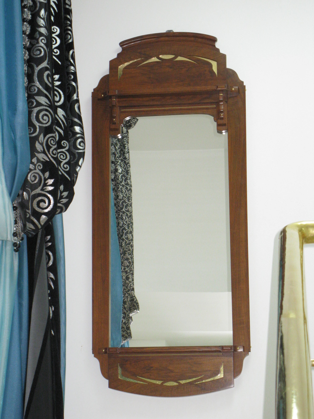 Художественно - декоративные предметы интерьера .