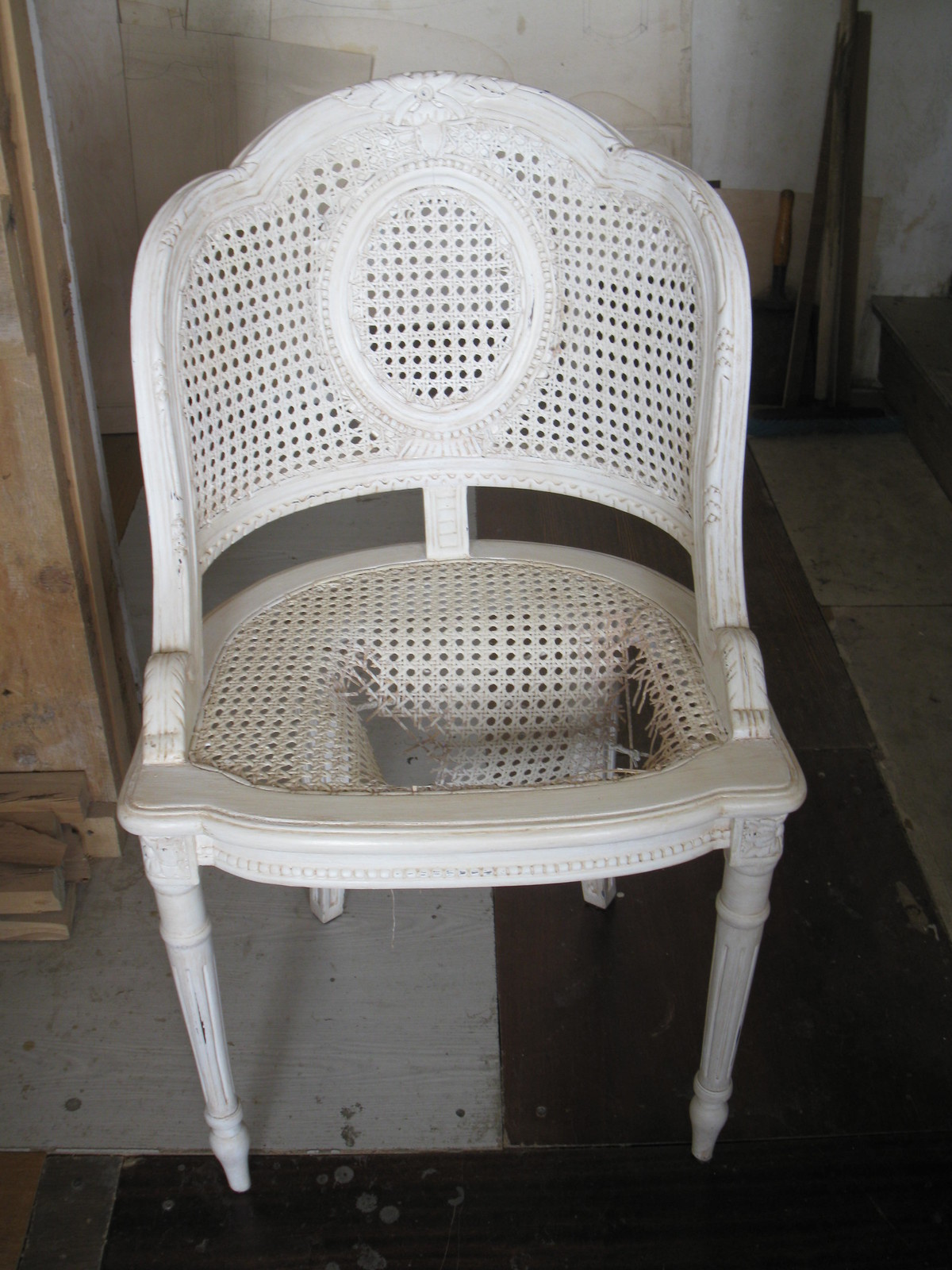 Художественно - декоративные предметы интерьера .