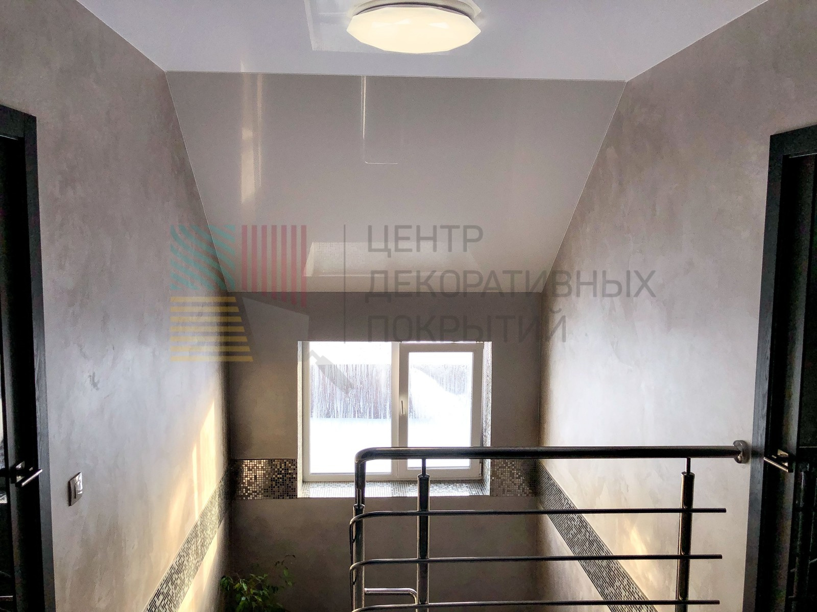 Декоративная отделка коттеджа. Шёлк и Кожа