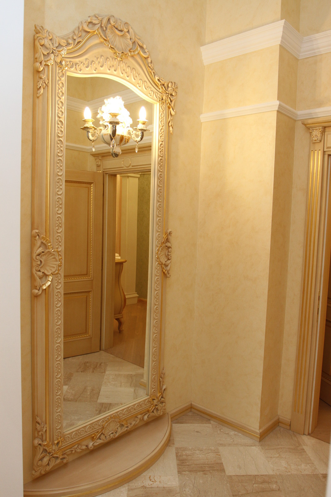 Classico Avorio e Oro