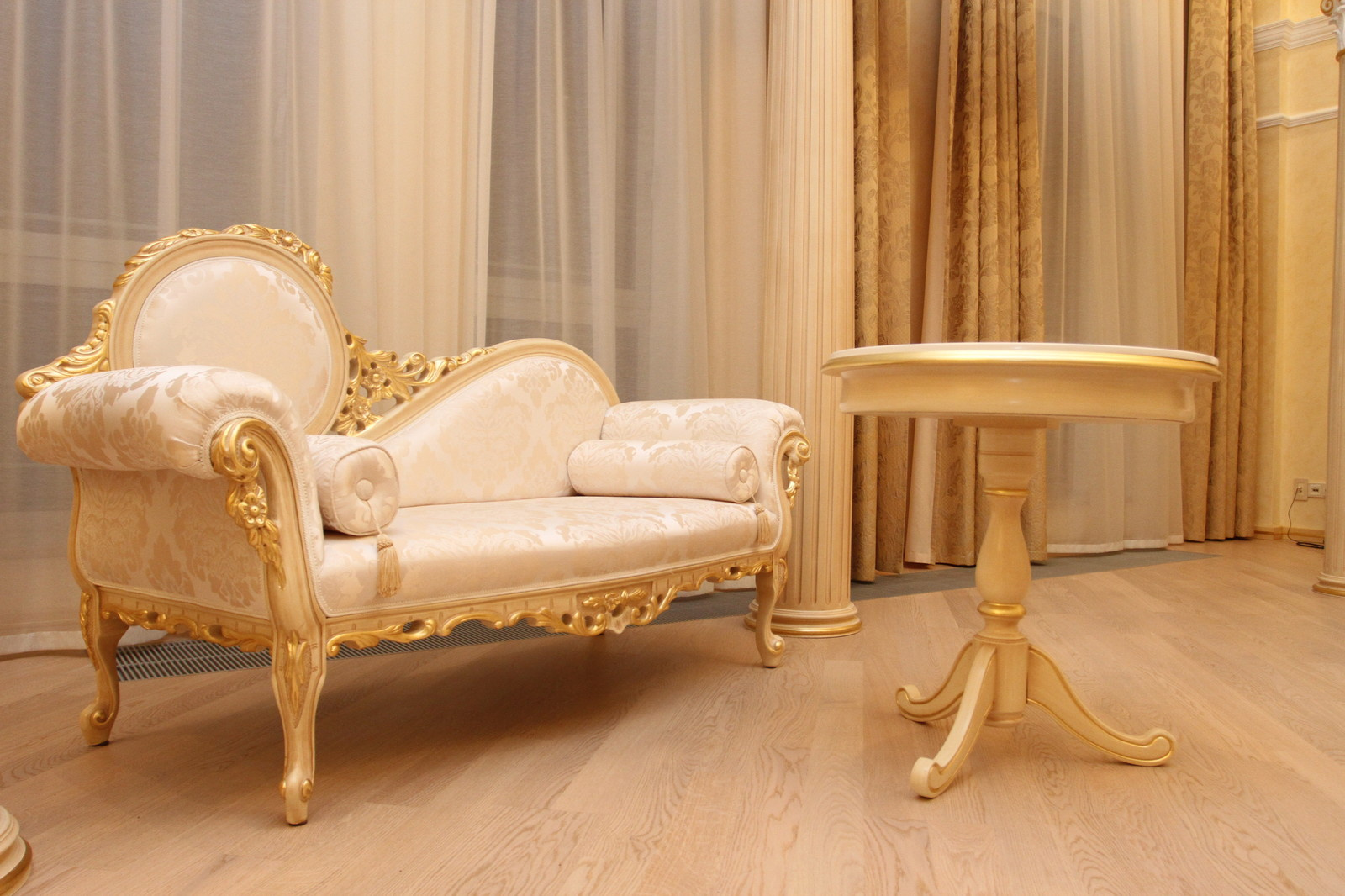 Classico Avorio e Oro