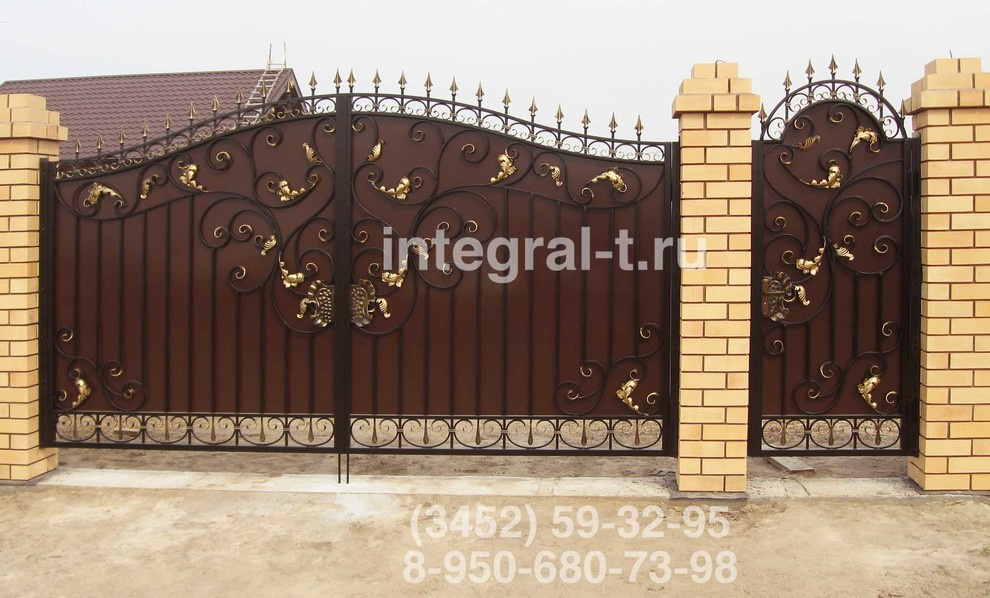 Кованые ворота от предприятия Интеграл