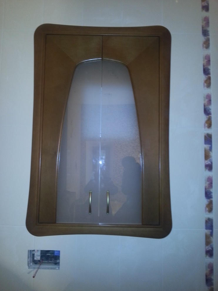 Мебель из массива дерева и шпонированная