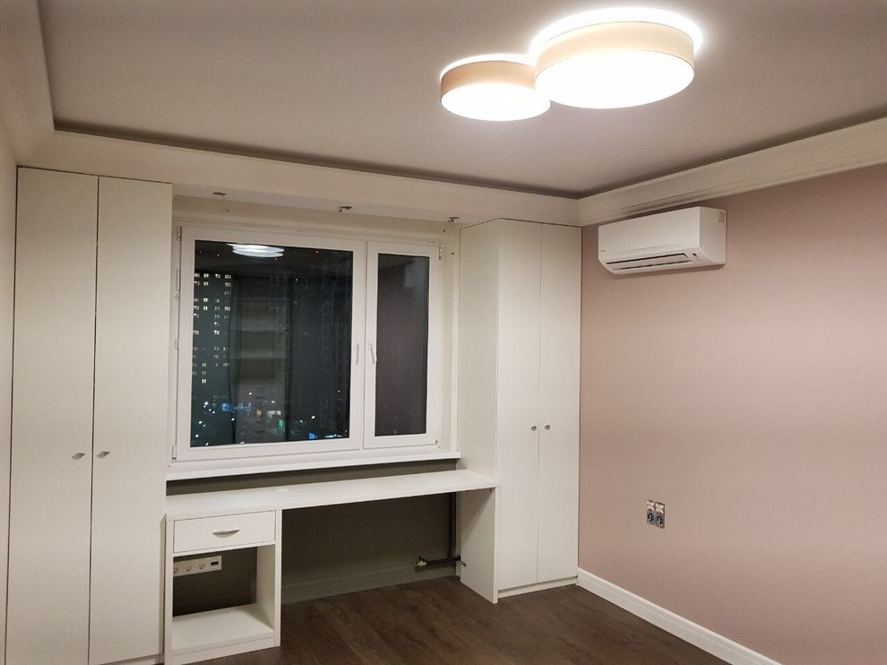 Встроенные шкафы.