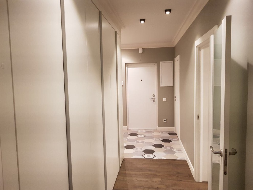 Встроенные шкафы.