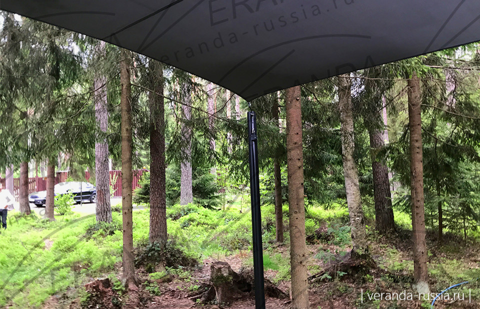 Теневые паруса для зоны отдыха на загородном участке