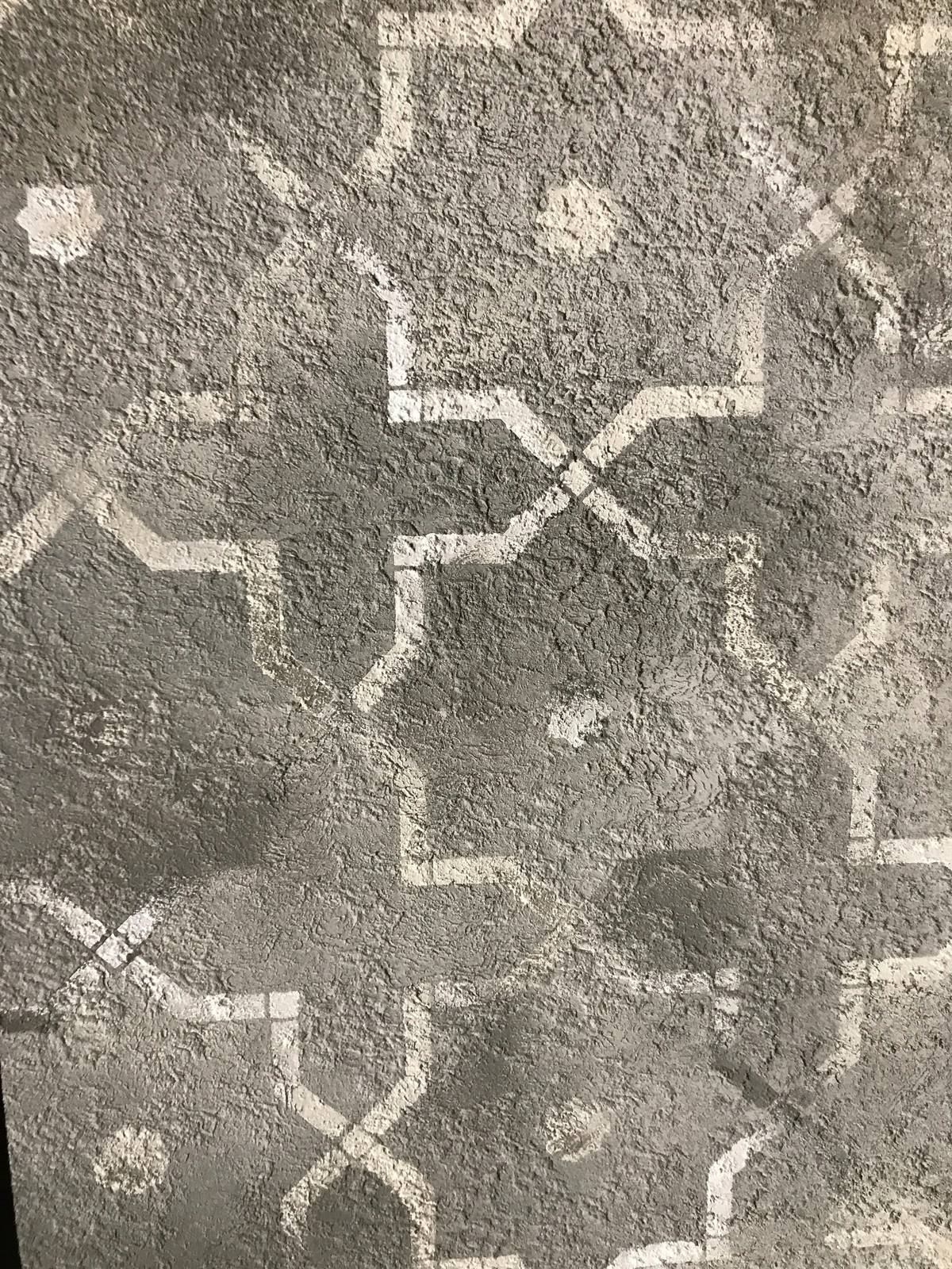 Опираясь на бетон/Drawing on concrete