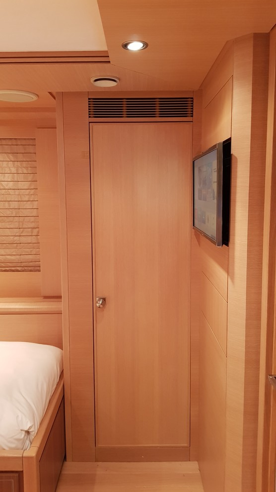 Модернизация мультимедиа систем на Мега яхте Waverunner 41метр