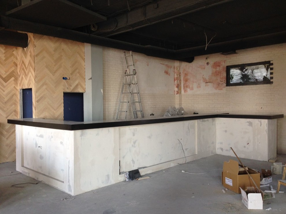 Барная стойка в ресторан "Артист" (г. Туапсе)