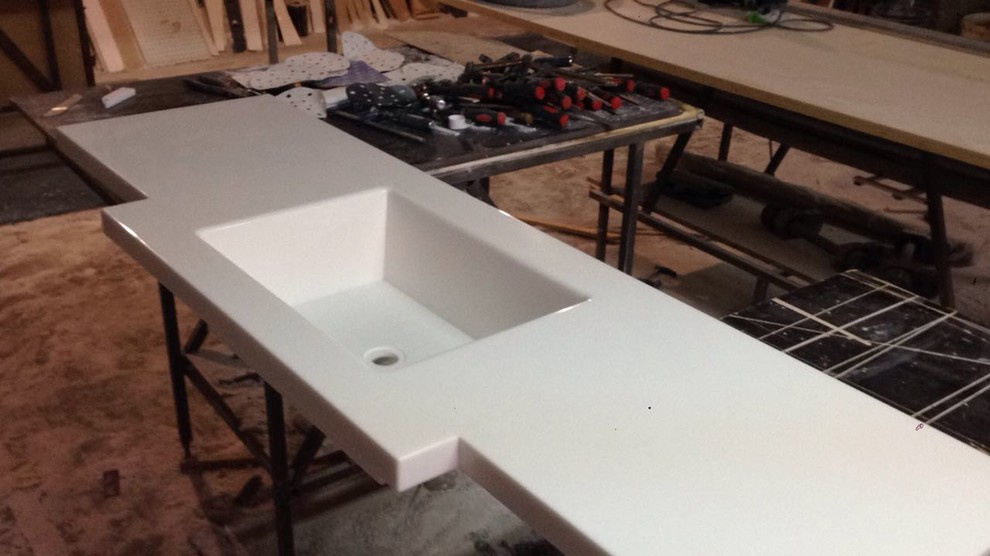 Обложка проекта: Столешница с интегрированной раковиной для ванной комнаты