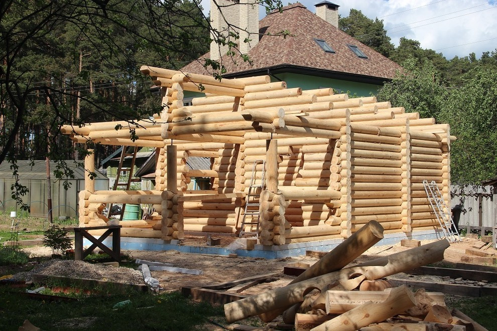 Строительство бани из бревна