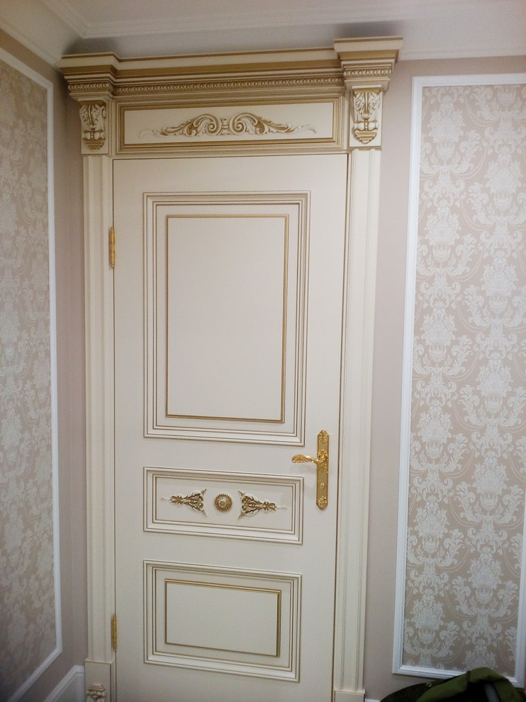 Установленные двери