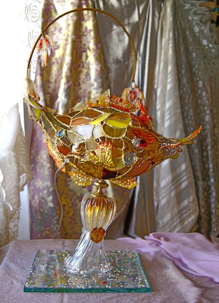 Обьемный витраж-витражные лампы в стиле тиффани.