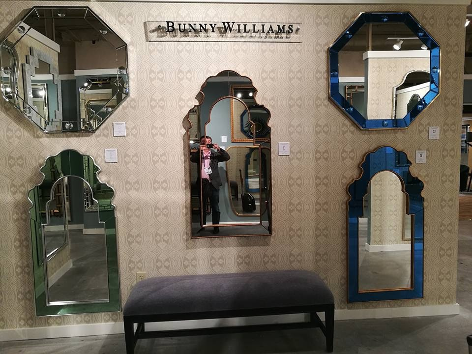 Зеркала в интерьере от известных Американских фабрик