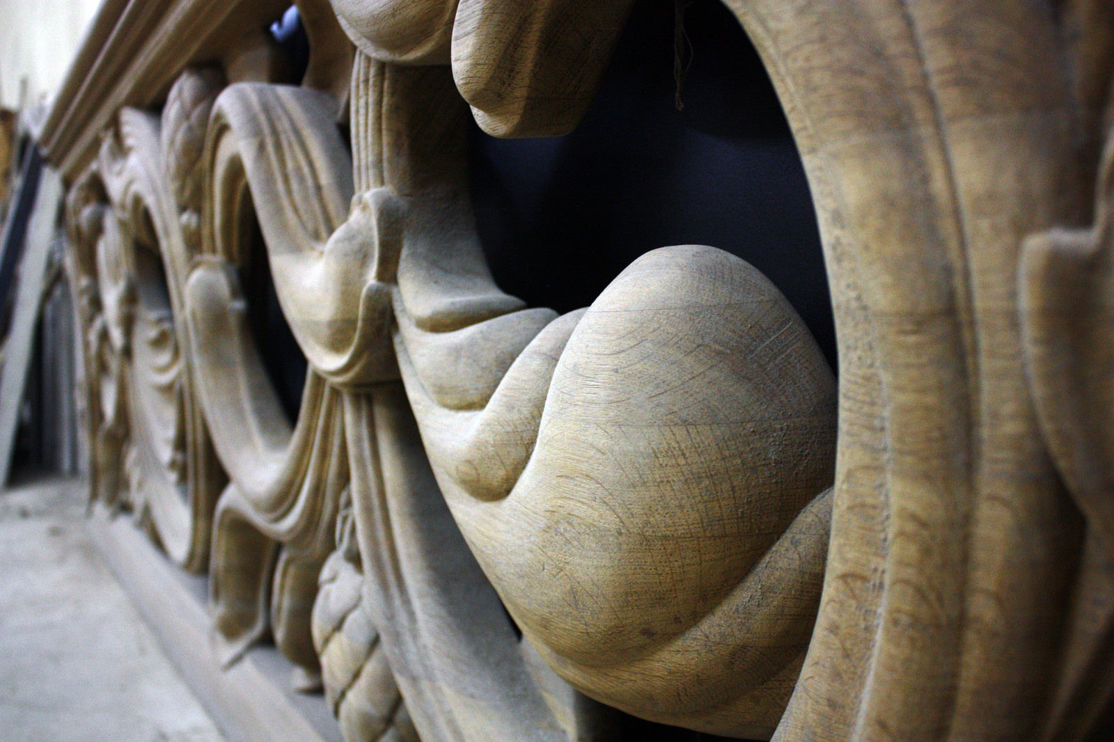 Резная балюстрада