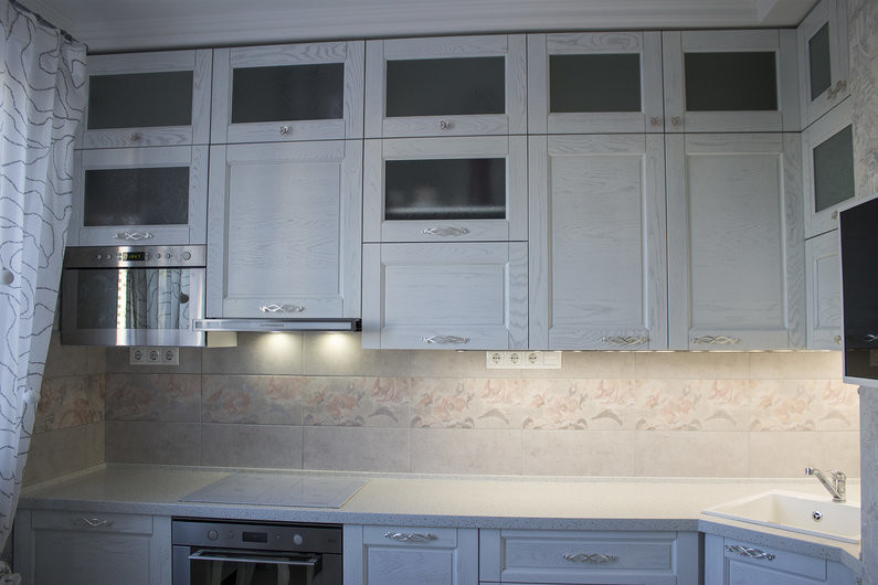 Обложка проекта: Кухня с фасадами из массива дуба, "Скалли бьянка"