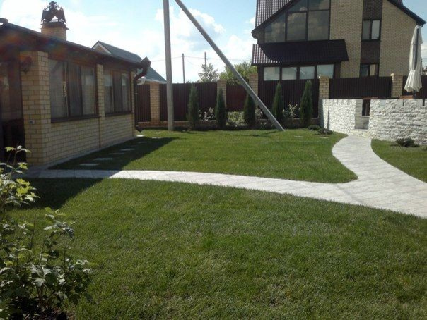 Озеленение придомовой территории (Цимлянское)