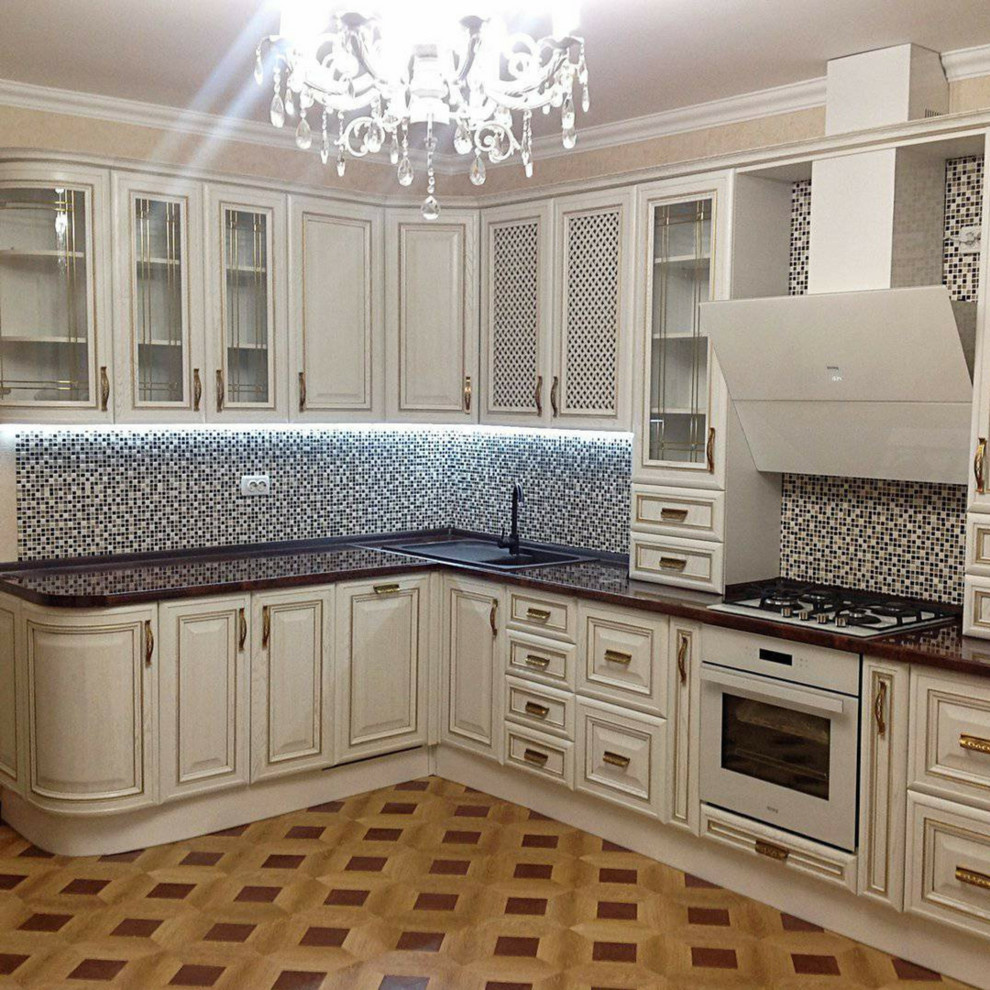 Кухня 2х4,5м.