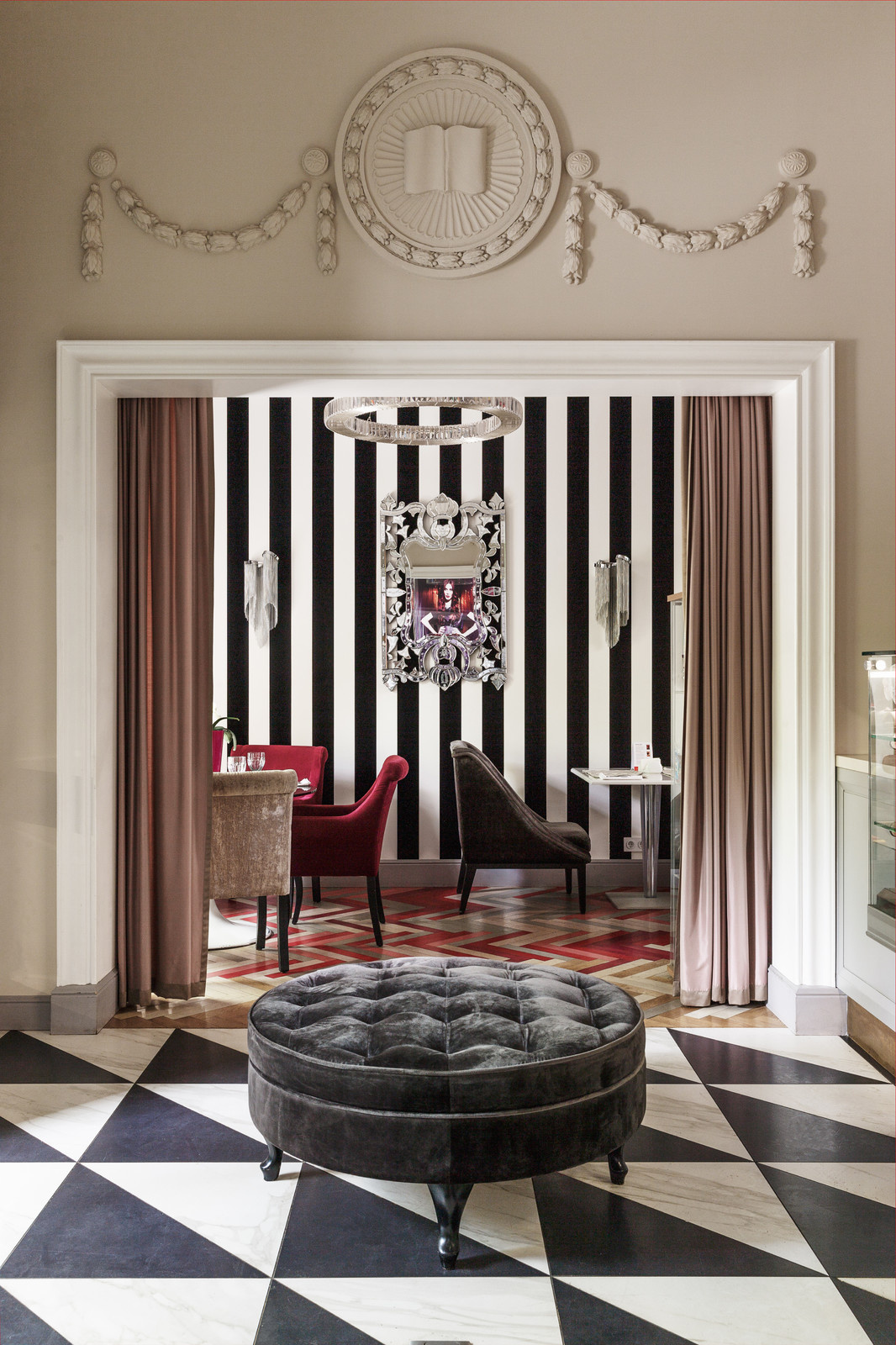 Кoфейня Wild Boudoir