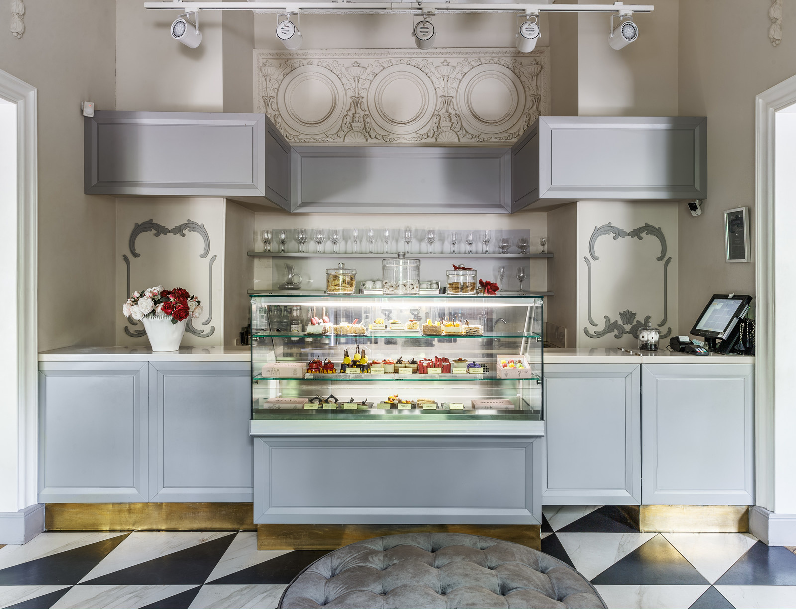 Кoфейня Wild Boudoir