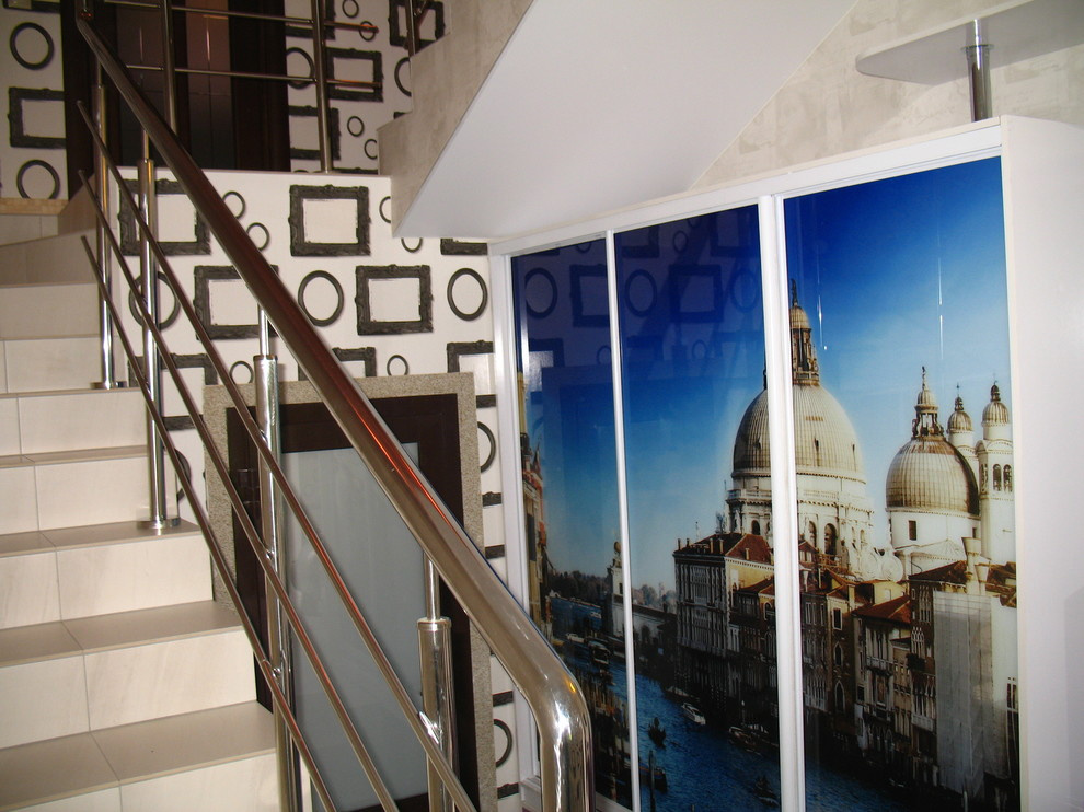 Входная зона в частном коттедже