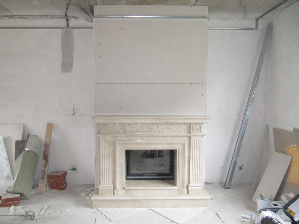 Мраморный портал изготовленный на собственном производстве из мрамора Армада.Топ