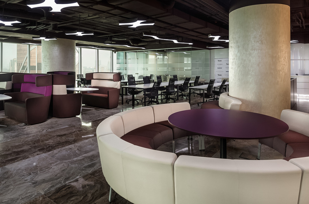 Интерьер коворкинга CEO Rooms