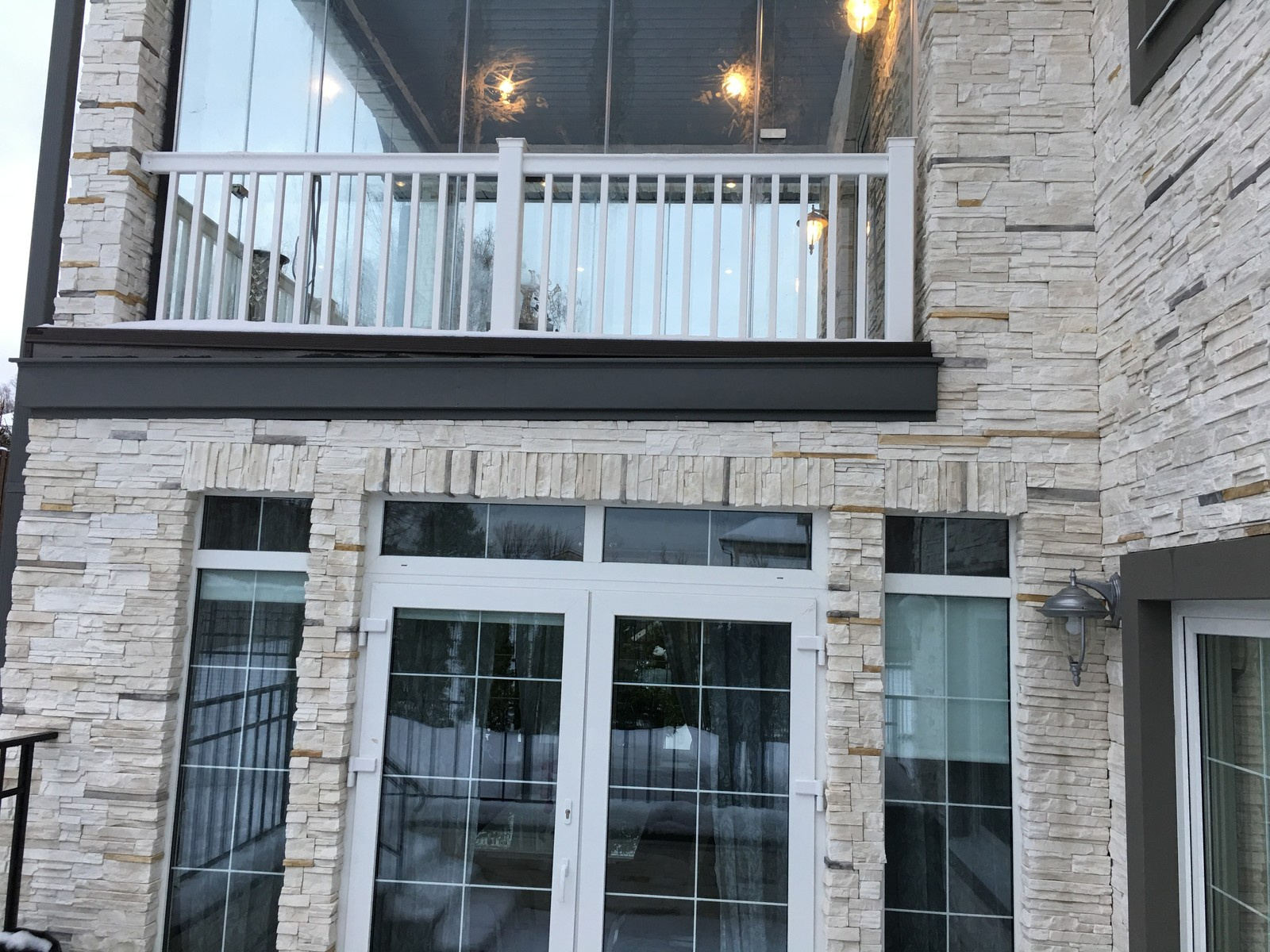 Безрамное остекление Лумон