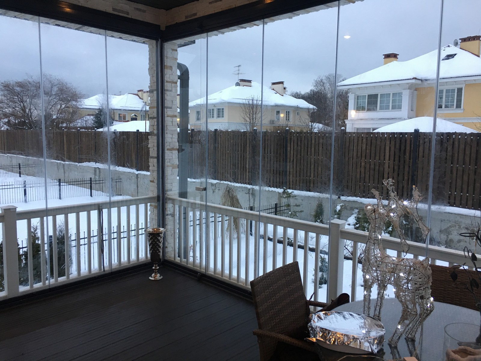 Безрамное остекление Лумон