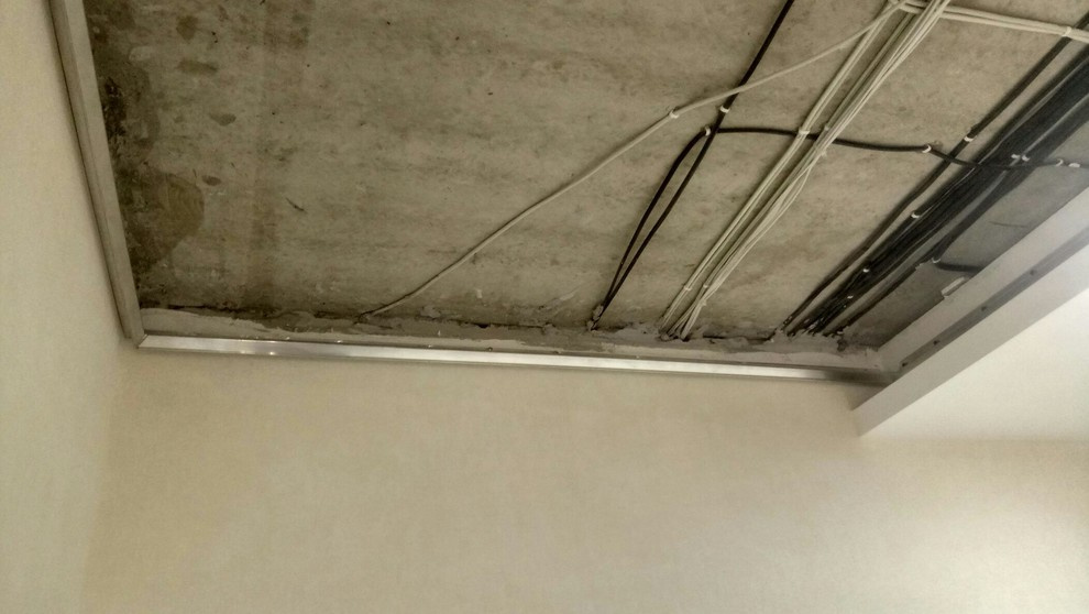 Квартира с интересными задумками по потолкам.