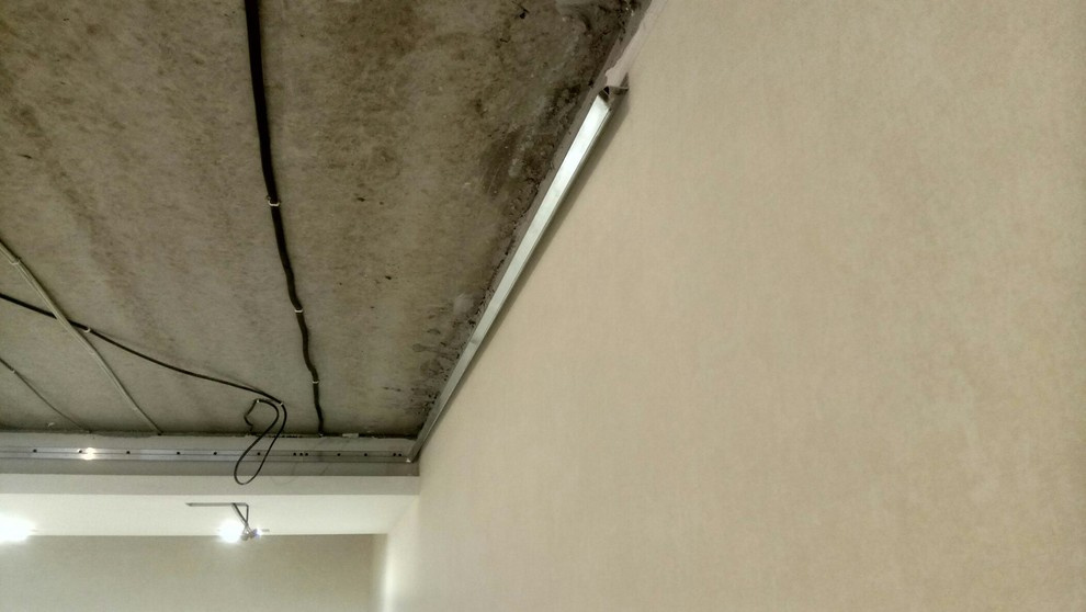 Квартира с интересными задумками по потолкам.