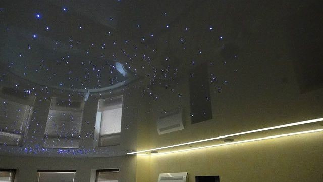 Натяжные потолки "Звездное небо"
