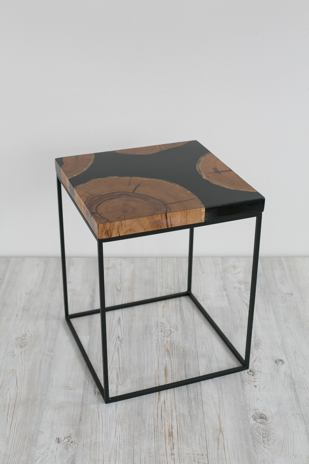 Стол журнальный N-дизайн 6