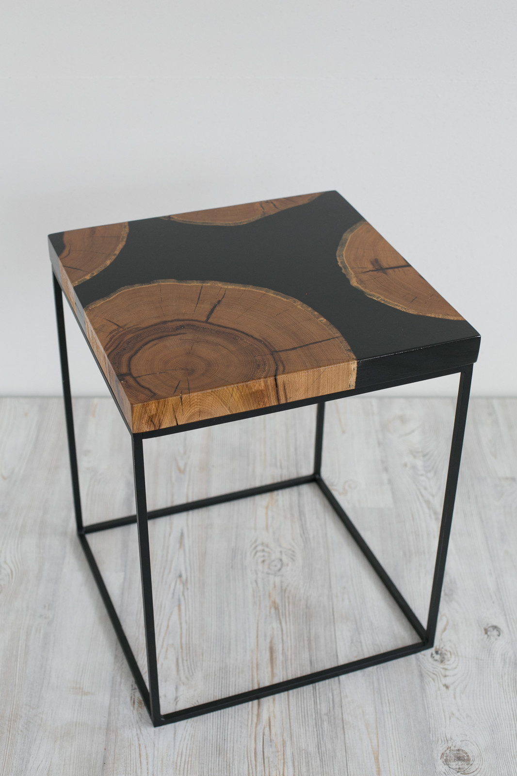 Стол журнальный N-дизайн 6