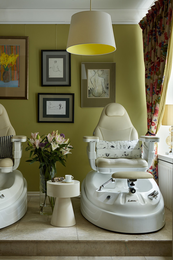 САЛОН КРАСОТЫ CONFETTI НА БРОННОЙ