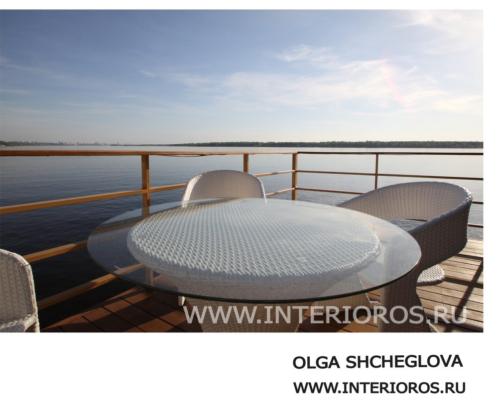 Дебаркадер гостиница на воде со спа-зоной, бассейном и верхней панорамной террас