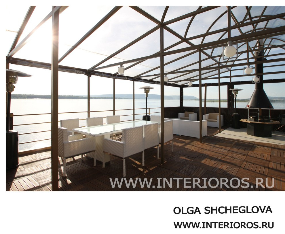 Дебаркадер гостиница на воде со спа-зоной, бассейном и верхней панорамной террас