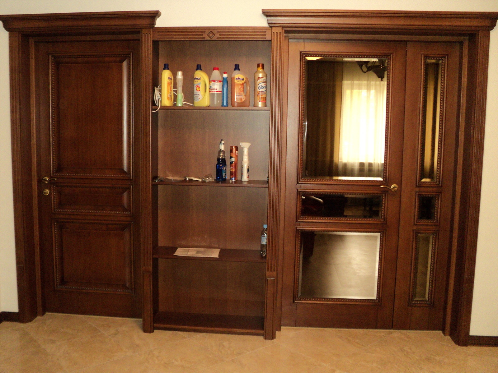 Квартира ценящего классику Мужчины